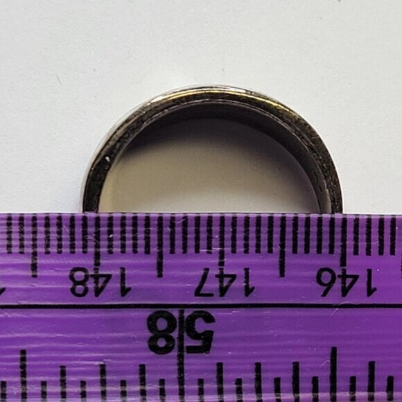 Vintage Silver and Mother of Pearl Ring Size 9 - Picture 9 of 15